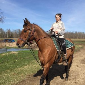 Meet your Posher, Emily